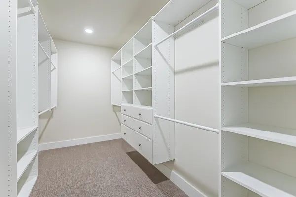 $600,000 | 720 Risdon Trail South, Saline, MI 48176