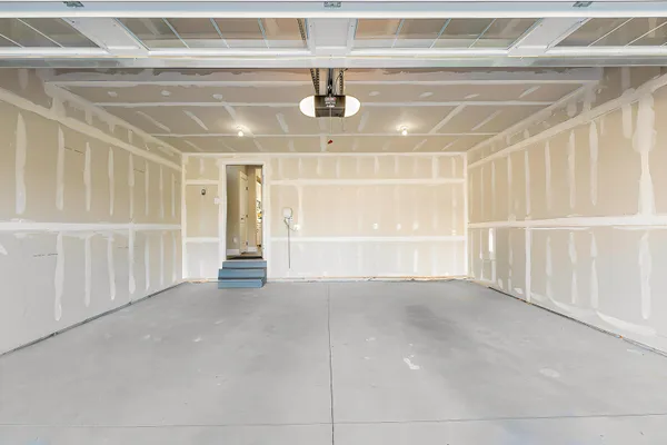 $600,000 | 720 Risdon Trail South, Saline, MI 48176