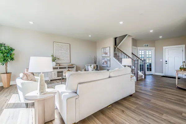 $600,000 | 720 Risdon Trail South, Saline, MI 48176