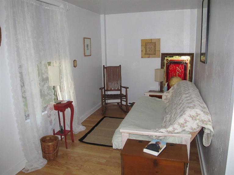 150 Pimlico Pond Road Mashpee, MA 02649 - Photo 11 of 26 a room with furniture and air hockey table