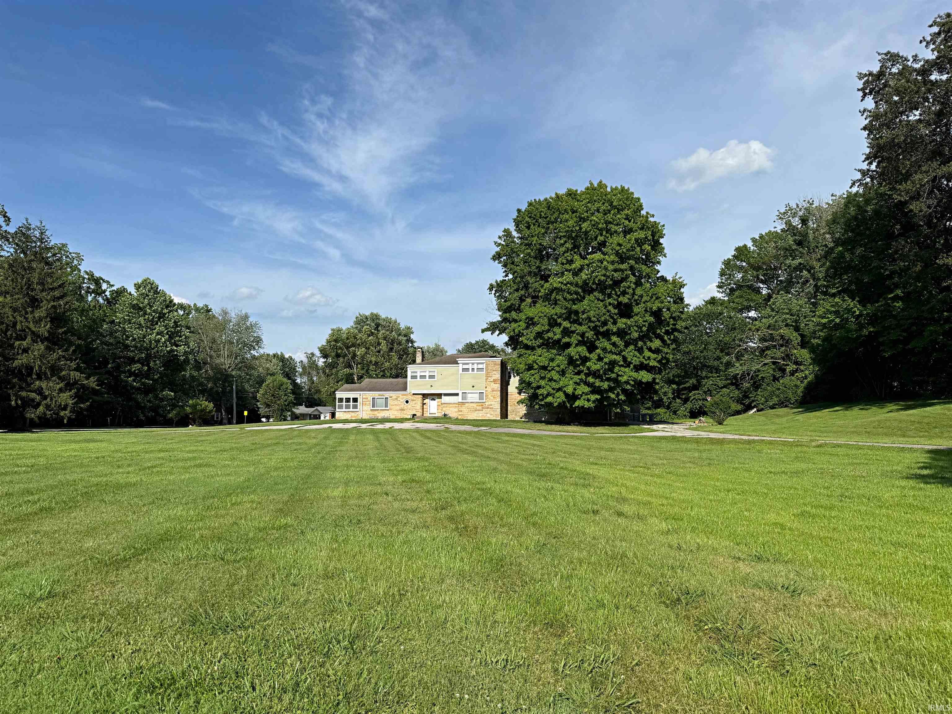 5 Green Acres Road Washington, IN 47501 - Photo 11 of 36