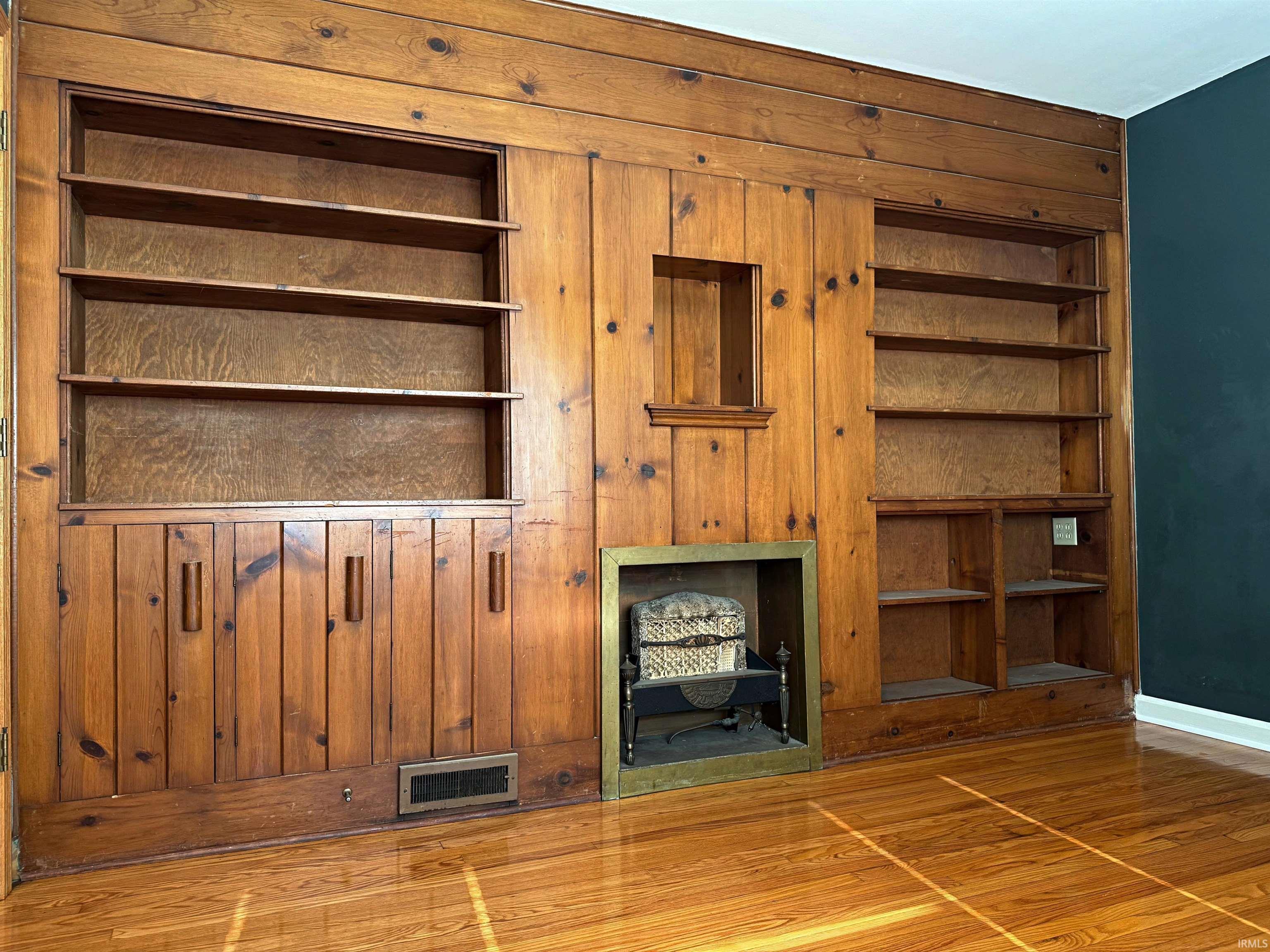 5 Green Acres Road Washington, IN 47501 - Photo 29 of 36