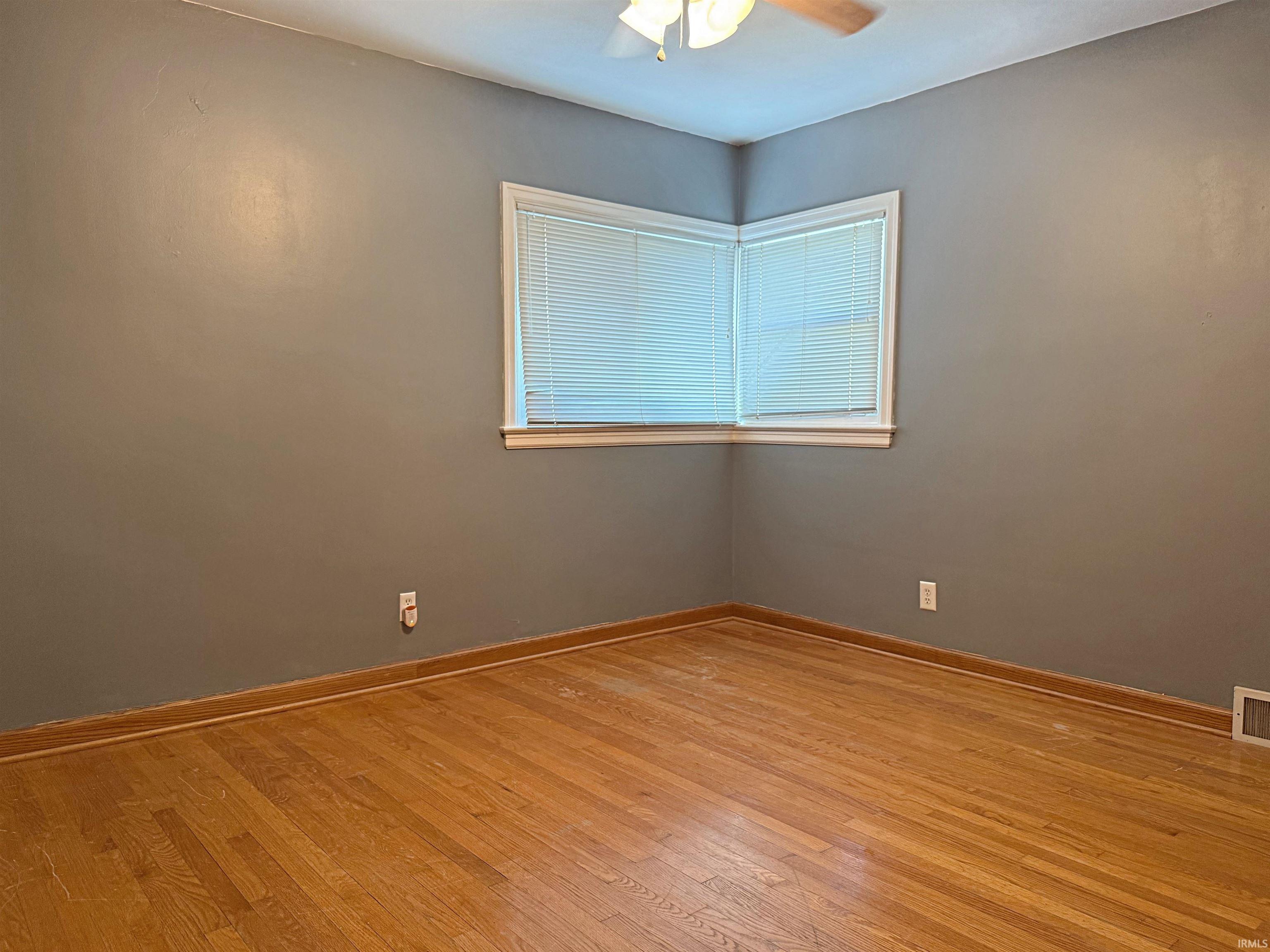 5 Green Acres Road Washington, IN 47501 - Photo 6 of 36