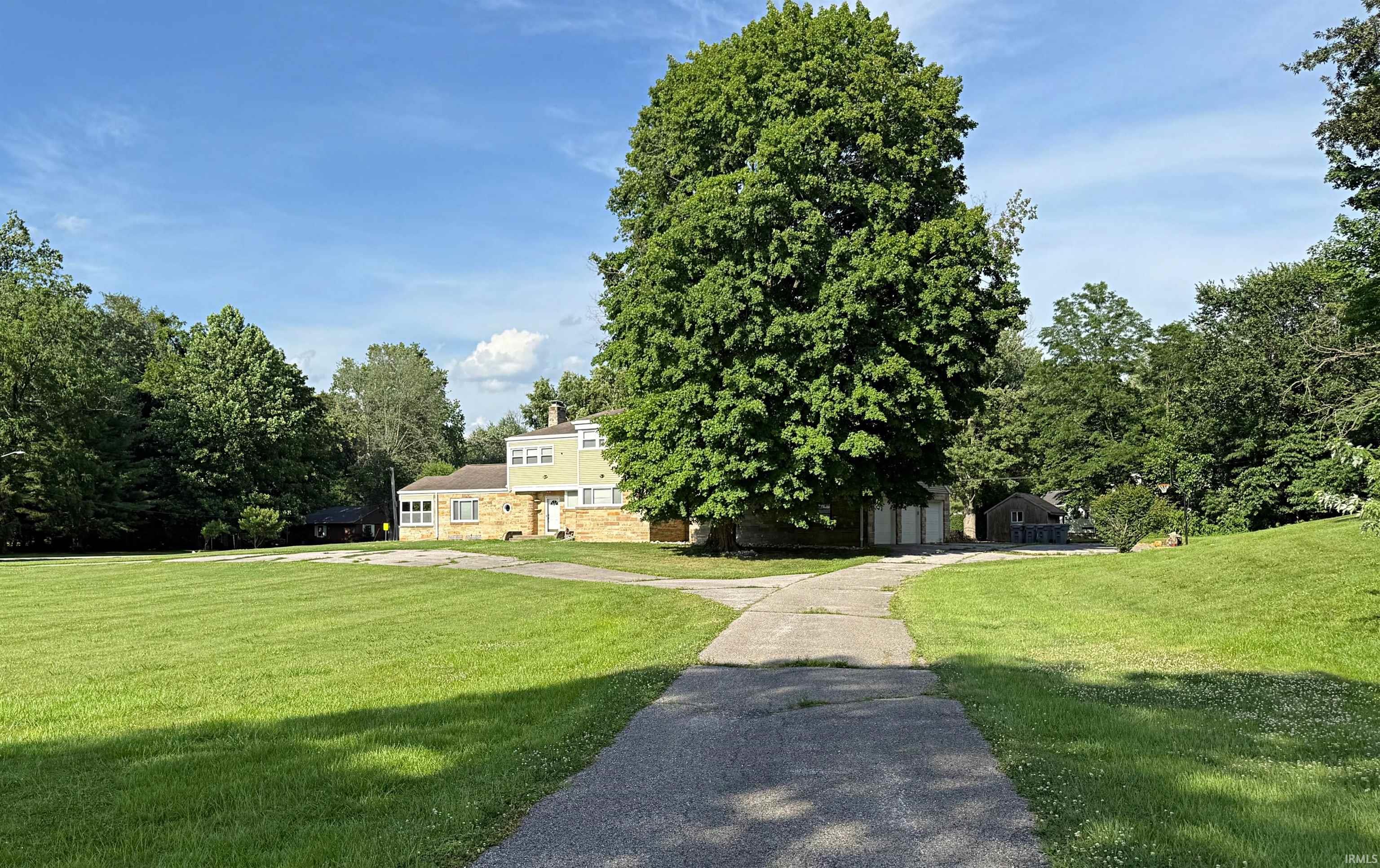 5 Green Acres Road Washington, IN 47501 - Photo 10 of 36