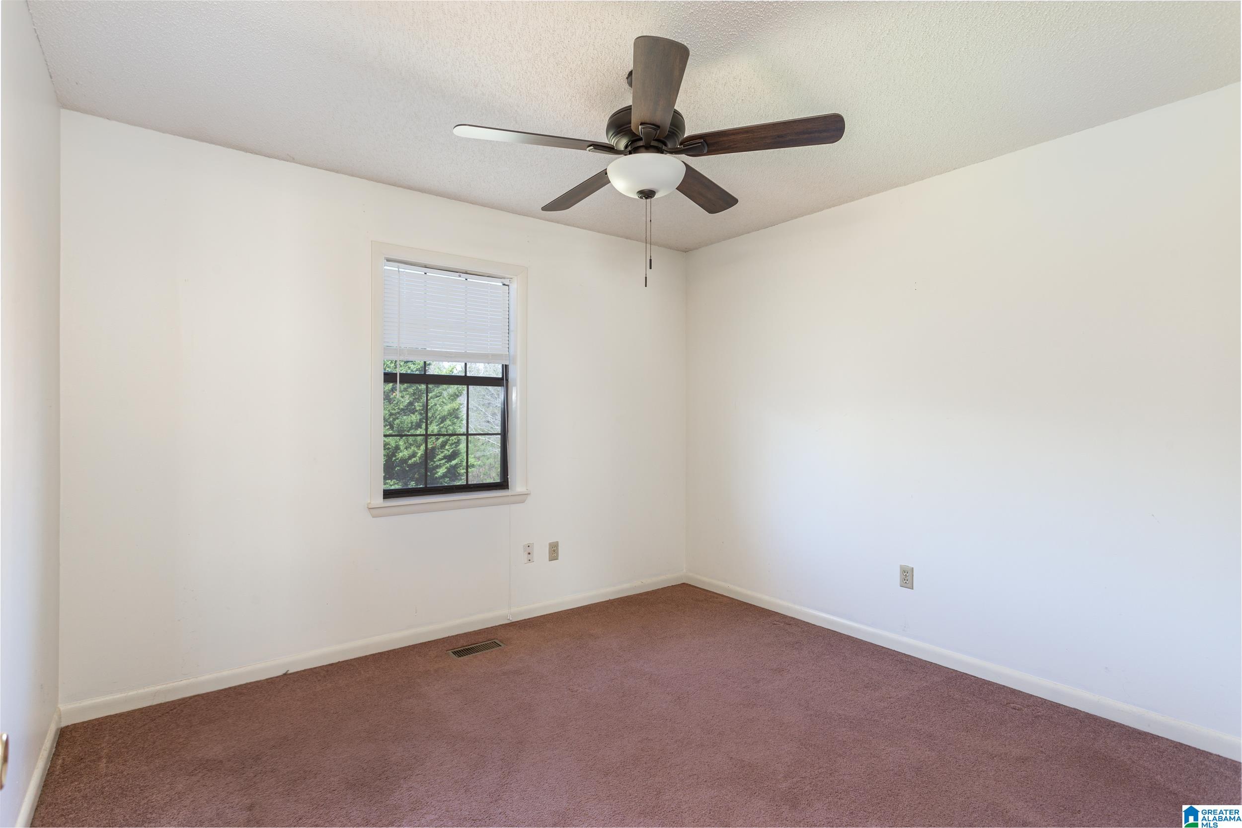 726 Arrowhead Lane Talladega, AL 35160 - Photo 17 of 34