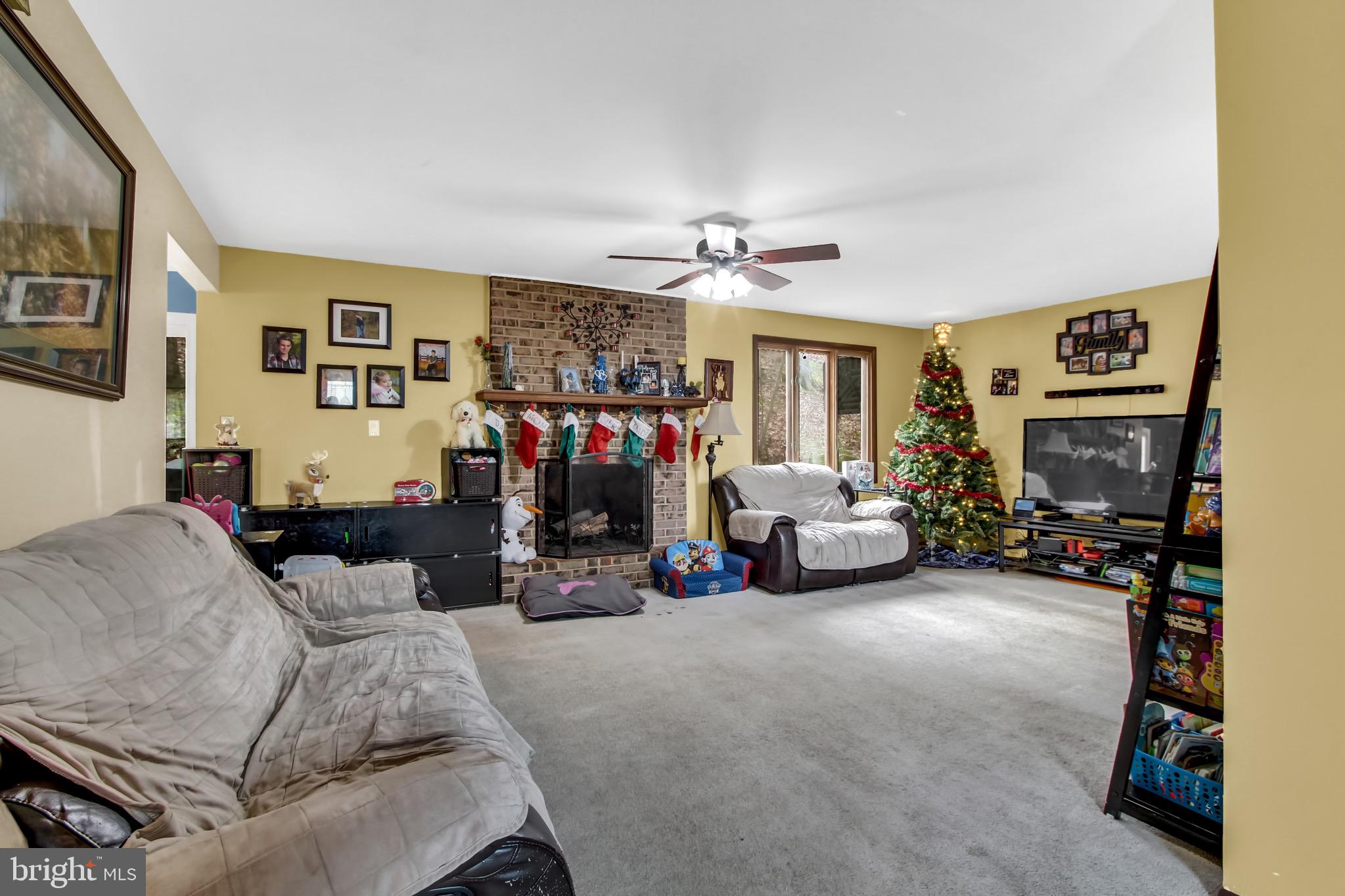 910 Red Mill Road Etters, PA 17319 - Photo 4 of 27 Gallery Image 4