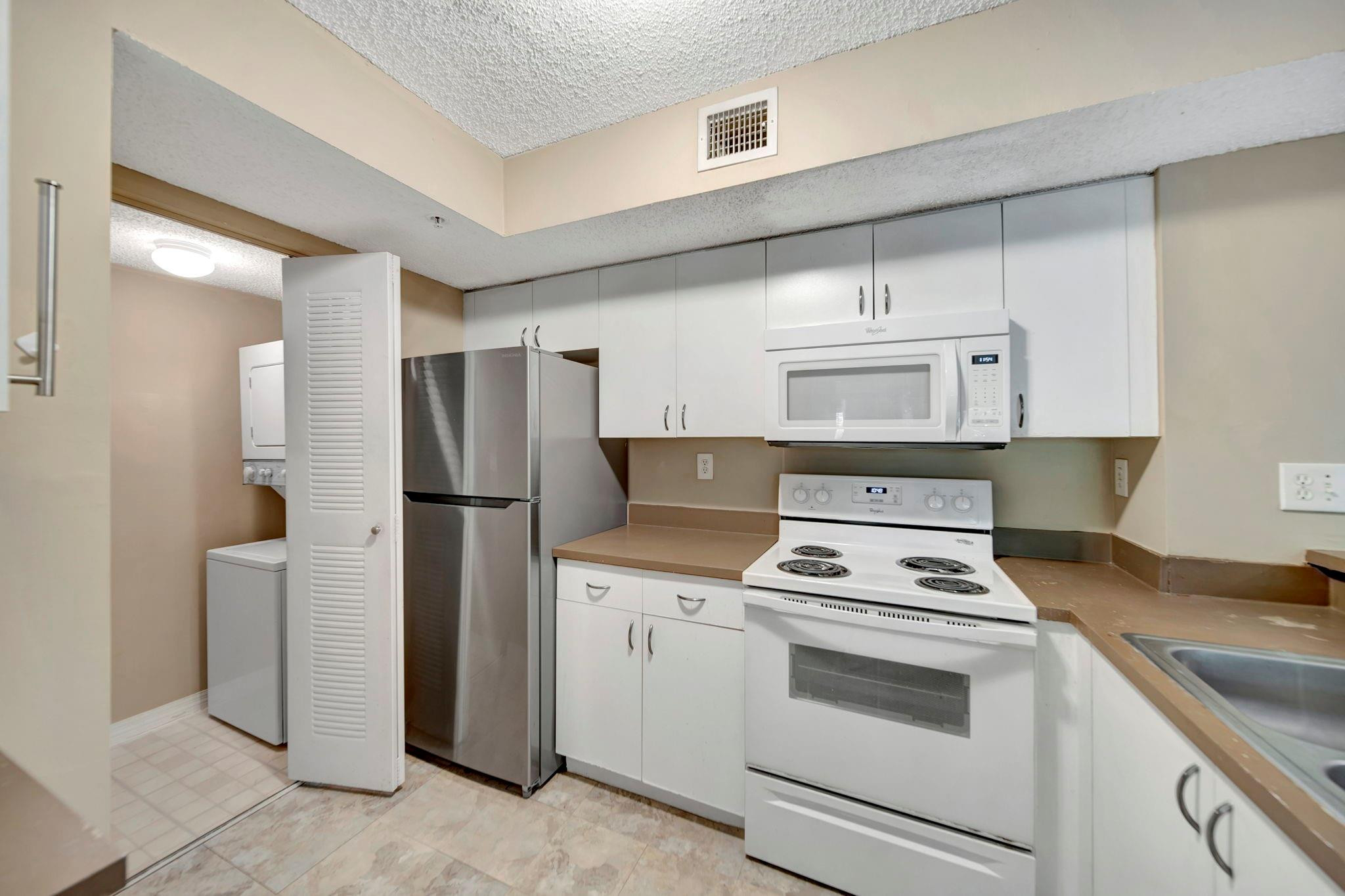 3854 Lyons Road, Unit 208 Pompano Beach, FL 33073 - Photo 14 of 46 Photo 14
