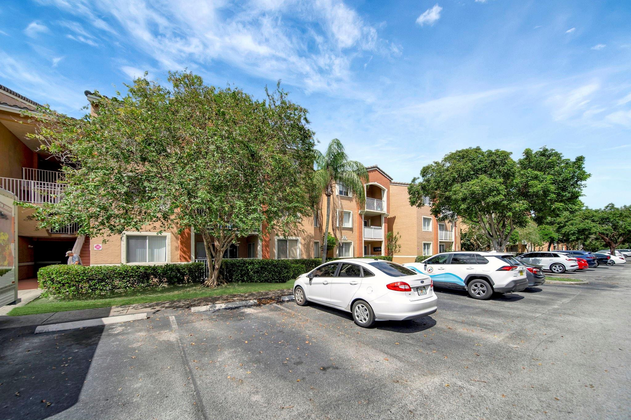 3854 Lyons Road, Unit 208 Pompano Beach, FL 33073 - Photo 2 of 46 Photo 2