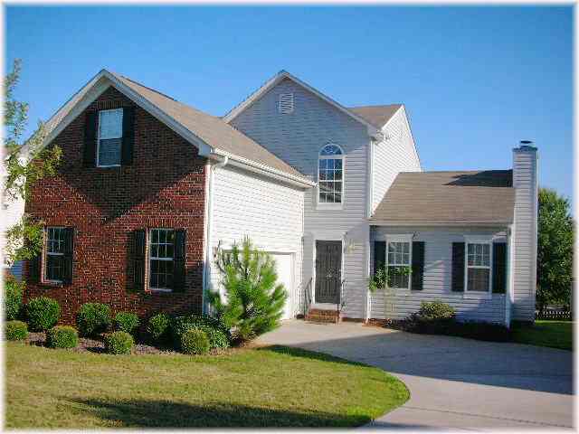 110 Shelby Court Simpsonville, SC 29681 - Photo 1 of 16