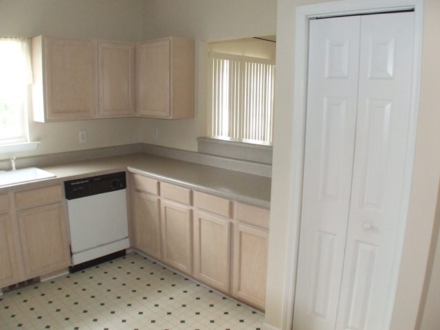 110 Shelby Court Simpsonville, SC 29681 - Photo 7 of 16