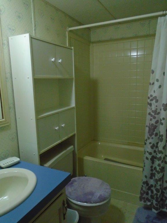 203 Martin Stream Road Fairfield, ME 04937 - Photo 11 of 19 11 2nd Bathroom