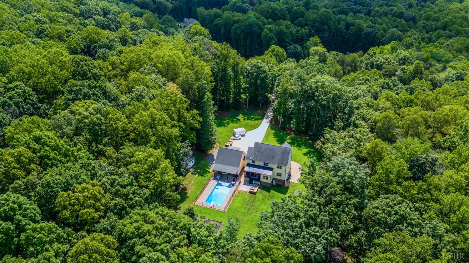 4777 Thomas Jefferson Road Forest, VA 24551 - Photo 6 of 95 Gallery Image 6