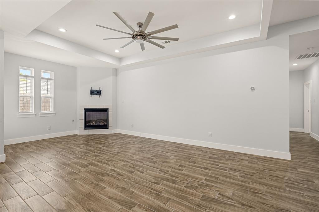 3807 Winding Road Arlington, TX 76016 - Photo 6 of 29 Gallery Image 6