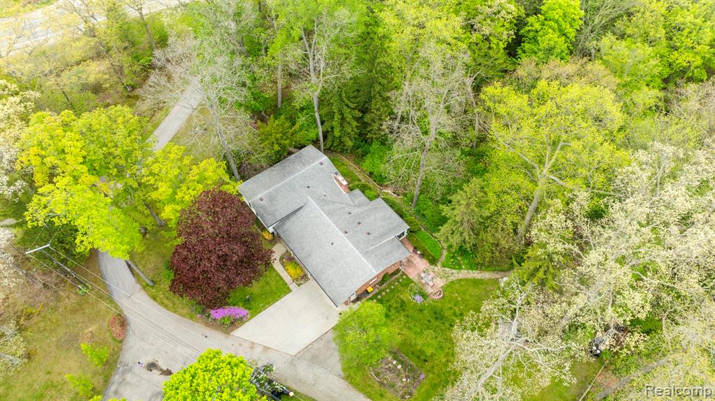 3560 North Road North Street, MI 48049 - Photo 5 of 53