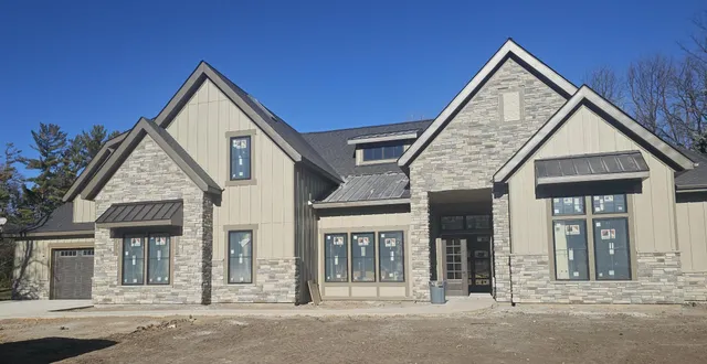 $2,895,000 | 6205 Hillside Road, Edina, MN 55436