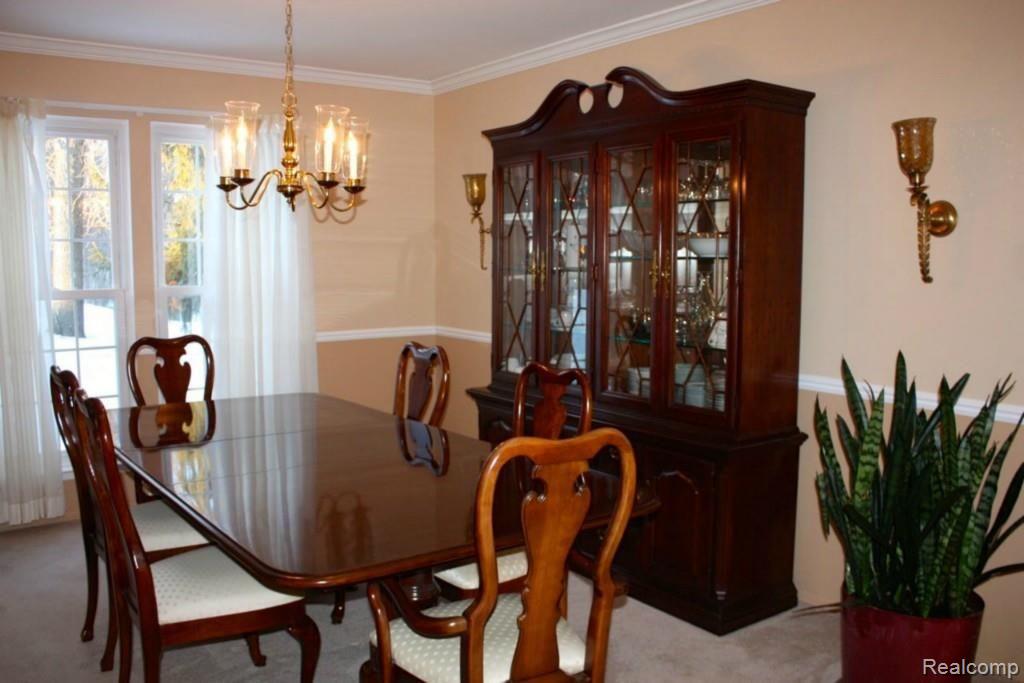 1700 North Fairview Lane Rochester, MI 48306 - Photo 3 of 26 Formal Dining Room
