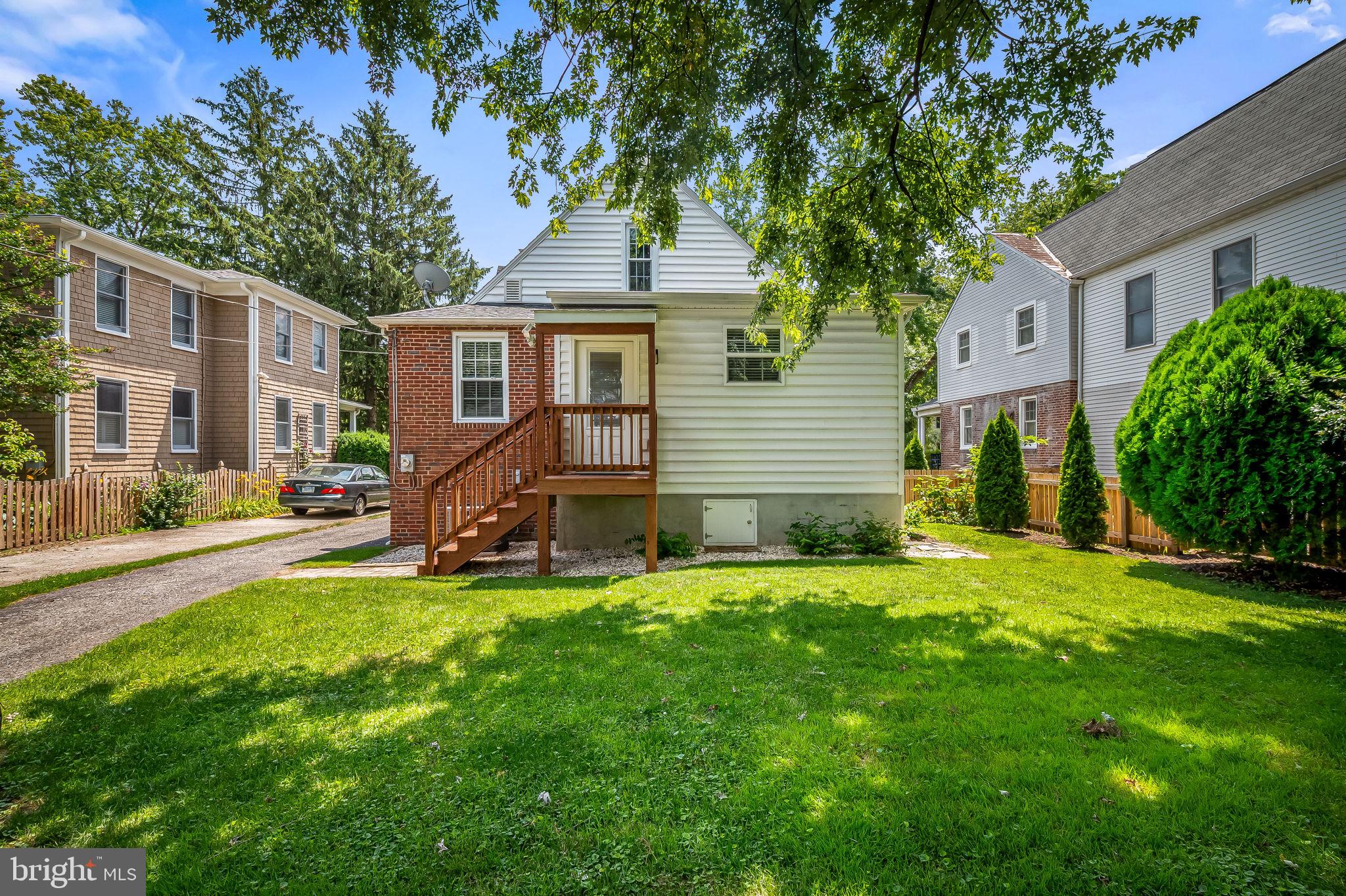 526 Dunkirk Road Baltimore, MD 21212 - Photo 42 of 44 a view of a house with a backyard