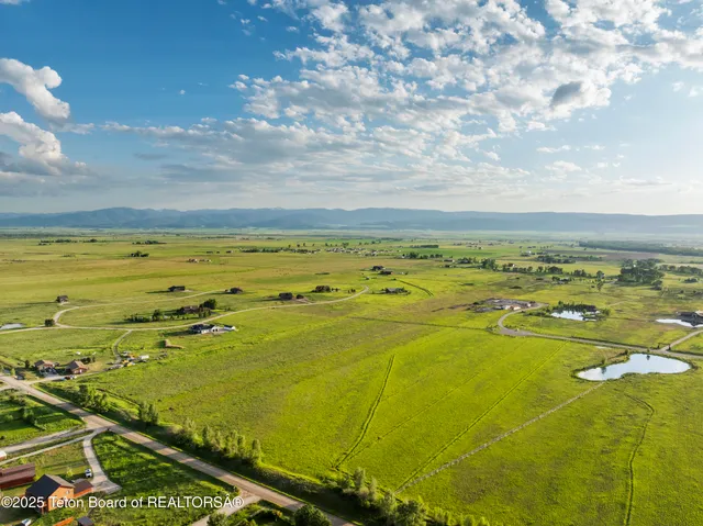 $829,500 | 4841 South Leigh Creek Lane, Tetonia, ID 83452