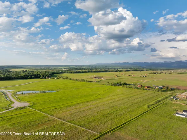 $829,500 | 4841 South Leigh Creek Lane, Tetonia, ID 83452