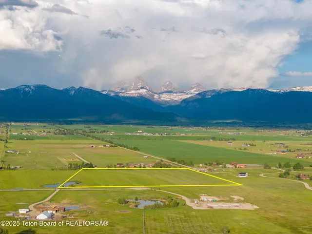 $829,500 | 4841 South Leigh Creek Lane, Tetonia, ID 83452