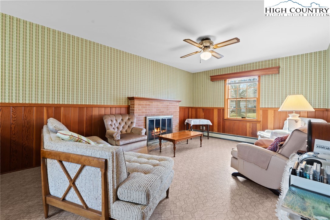 210 Gentry Street Jefferson, NC 28640 - Photo 19 of 36