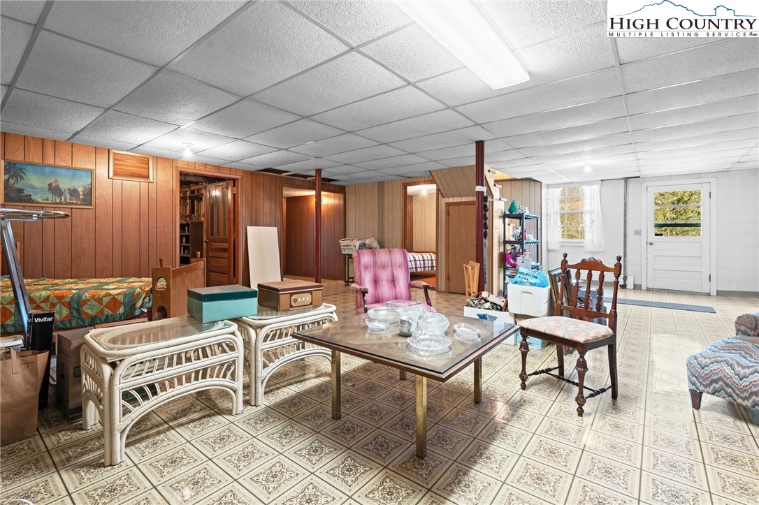 210 Gentry Street Jefferson, NC 28640 - Photo 23 of 30