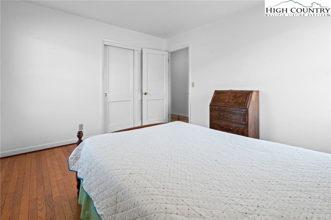 210 Gentry Street Jefferson, NC 28640 - Photo 24 of 36