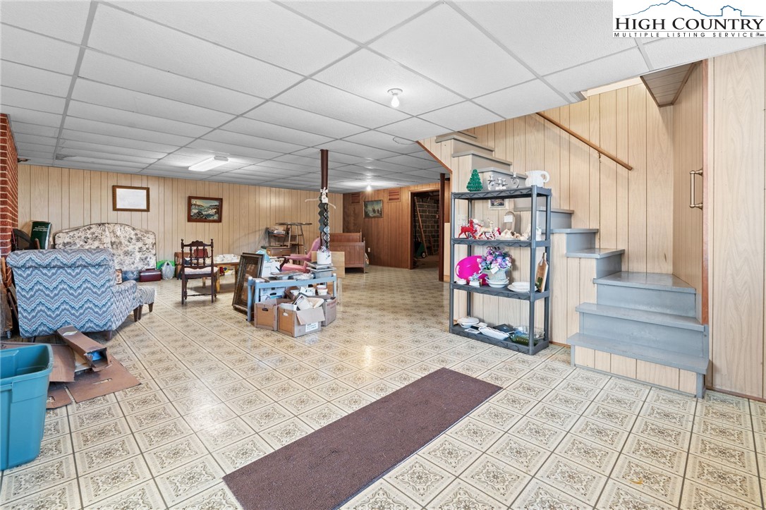 210 Gentry Street Jefferson, NC 28640 - Photo 26 of 36