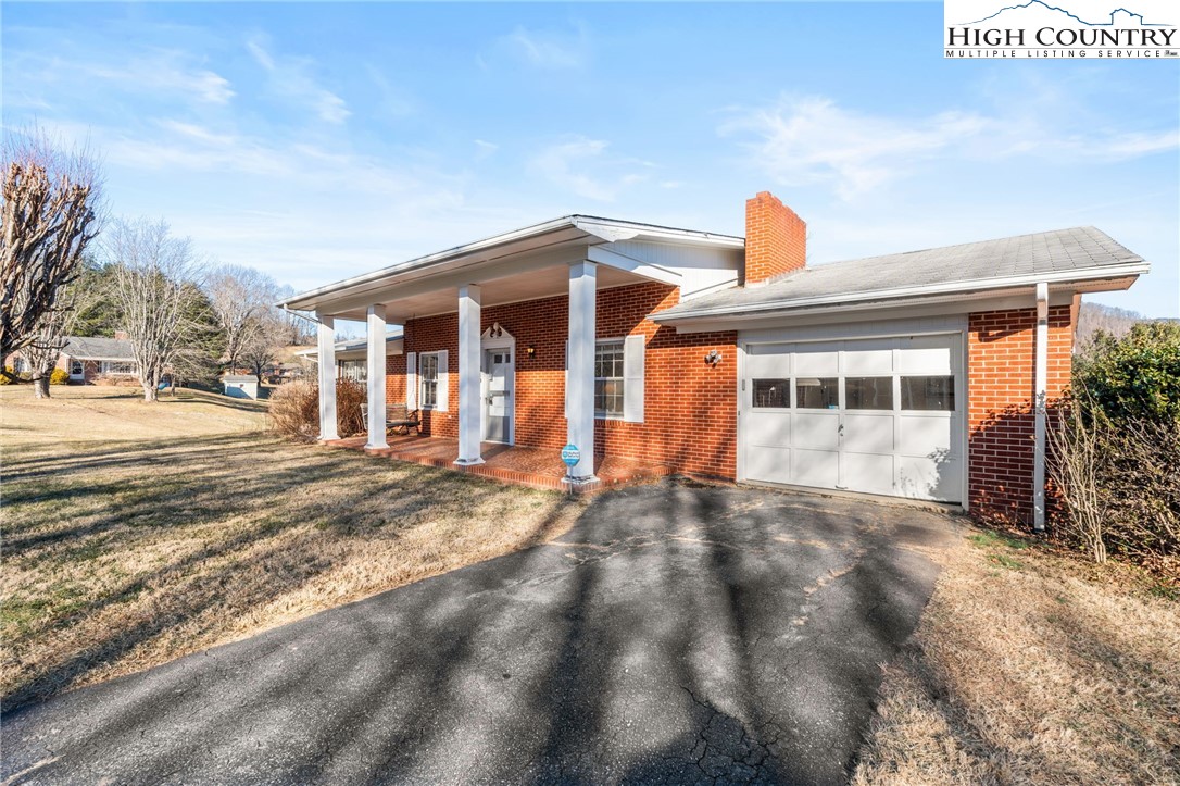 210 Gentry Street Jefferson, NC 28640 - Photo 33 of 36