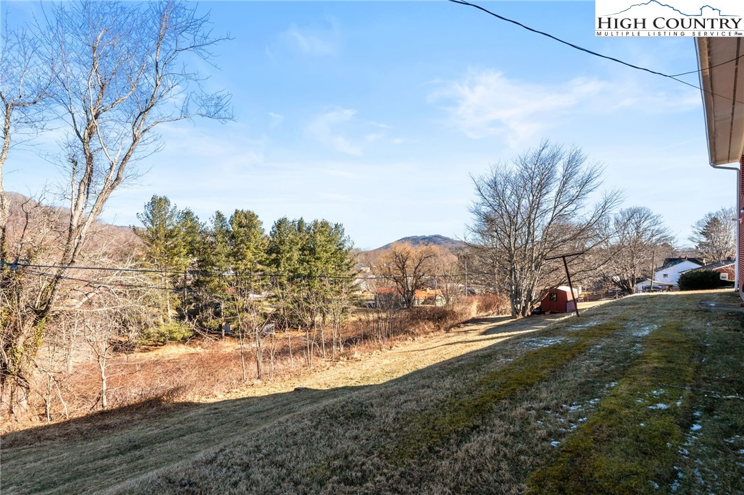 210 Gentry Street Jefferson, NC 28640 - Photo 34 of 36