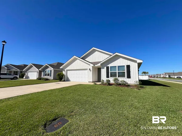 $2,095 | 10928 Northern Dancer Court, Daphne, AL 36526