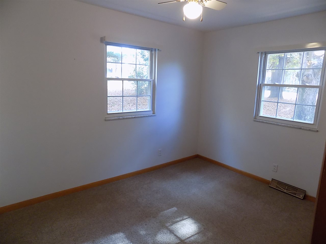 849 Smith School Road Mount Vernon, IN 47620 - Photo 13 of 26