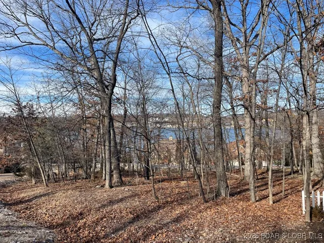 $75,000 | 504 Grand View Drive, Sunrise Beach, MO 65079