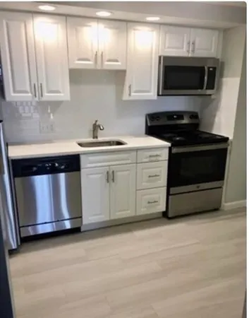 $2,250 | 12 Melrose Terrace, Unit 16, Wakefield, MA 01880
