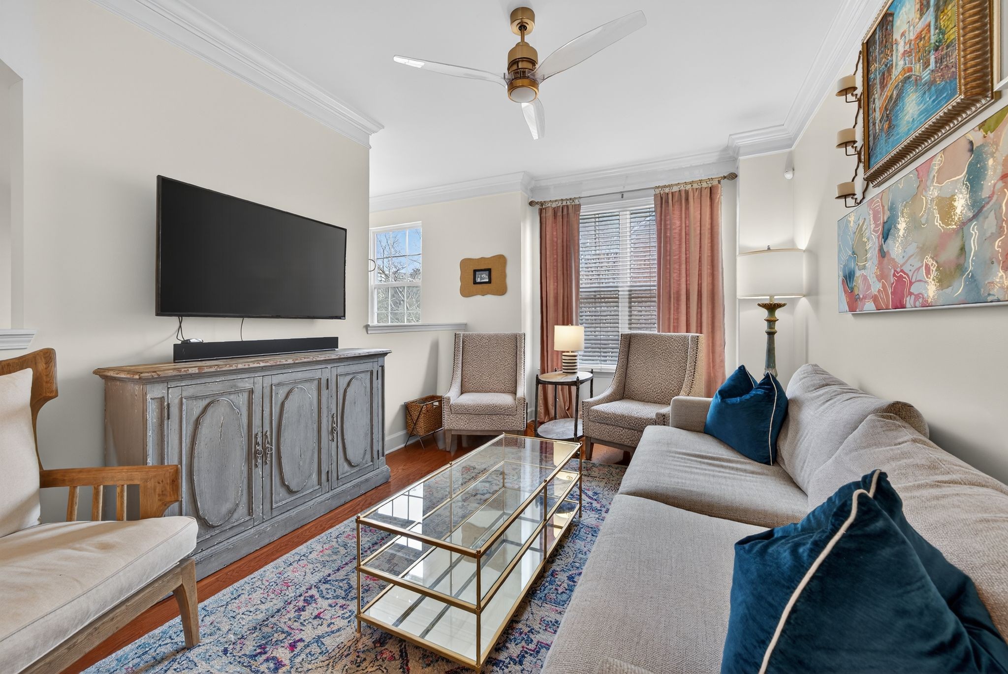 7246 Althorp Way Nashville, TN 37211 - Photo 9 of 34 a living room with furniture and a flat screen tv