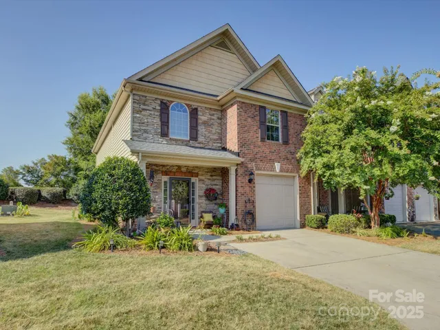 $379,999 | 2042 Oxford Heights, Fort Mill, SC 29715