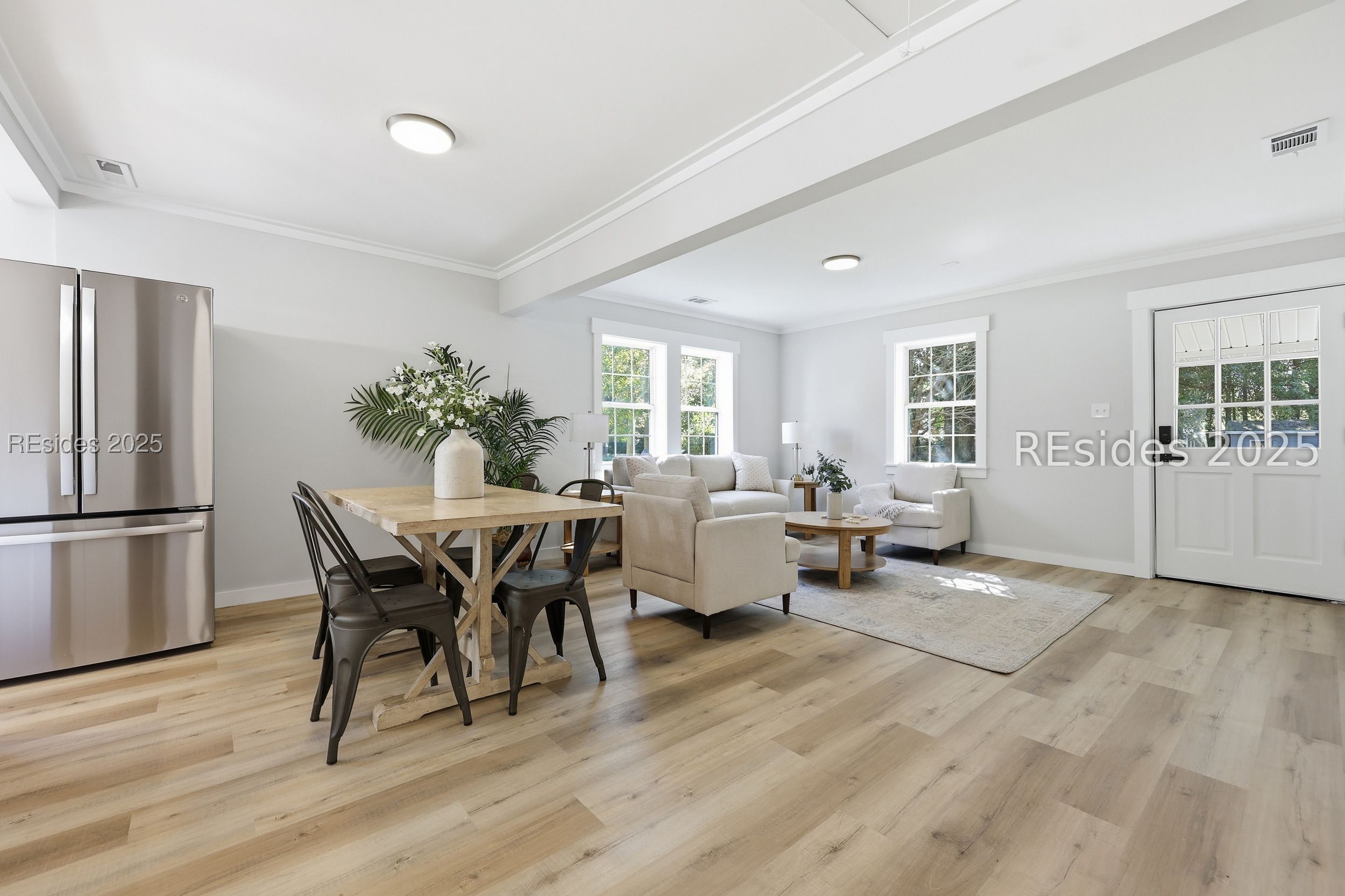 178 5th Avenue Ridgeland, SC 29936 - Photo 5 of 33 dining area