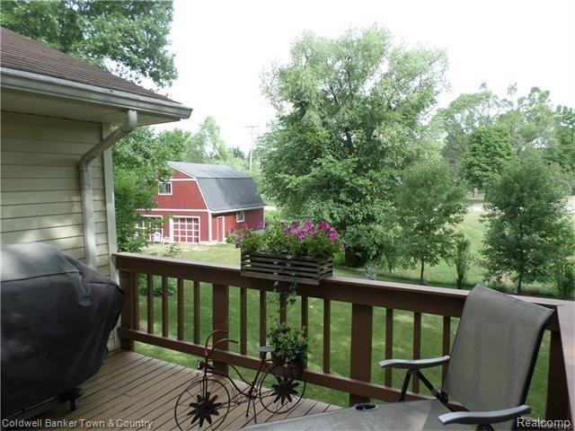 2300 Oak Grove Road Howell, MI 48855 - Photo 8 of 38 GetMedia-8.ashx