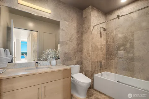 $2,850,000 | 121 Stewart Street, Unit 3704, Seattle, WA 98101