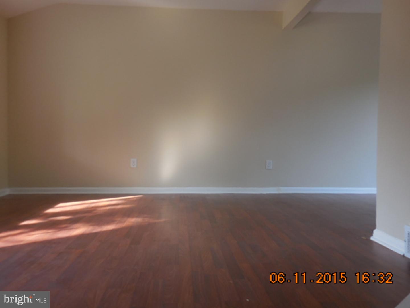 33 South Club Road Pine Hill, NJ 08021 - Photo 8 of 9