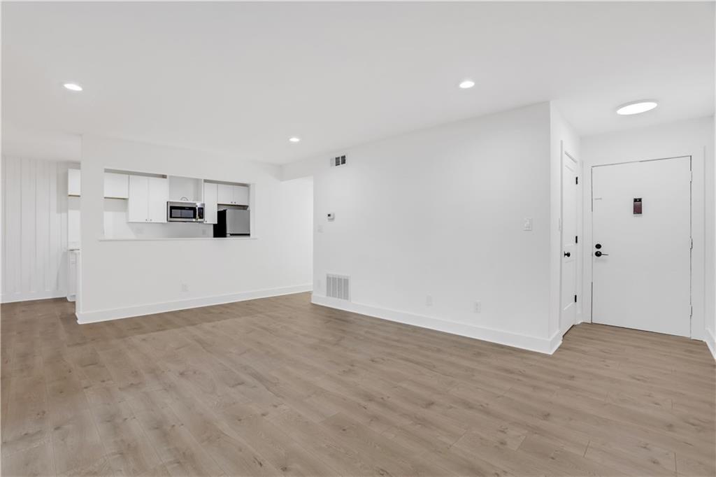 2396 Lawrenceville Highway, Unit V Decatur, GA 30033 - Photo 4 of 27