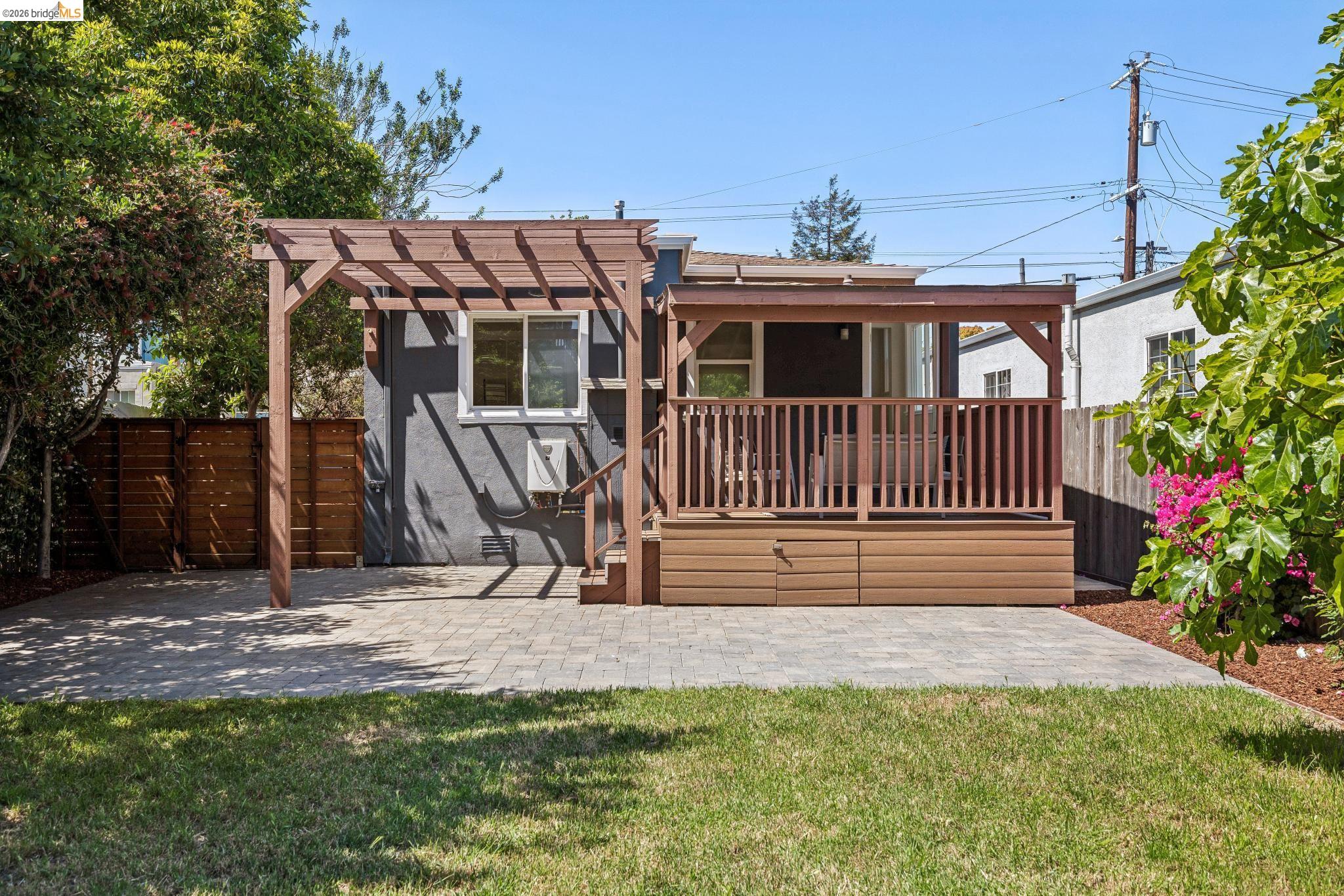 1108 Dwight Way Berkeley, CA 94702 - Photo 40 of 60