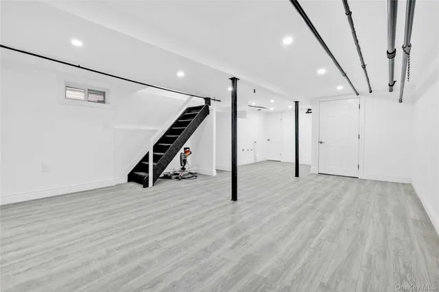 $899,000 | 21432 112th Road | Queens Village