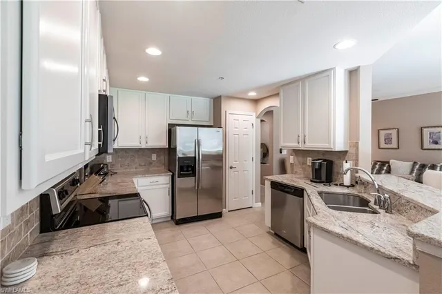 $7,500 | 9508 Ironstone Terrace, Unit 2102, Naples, FL 34120