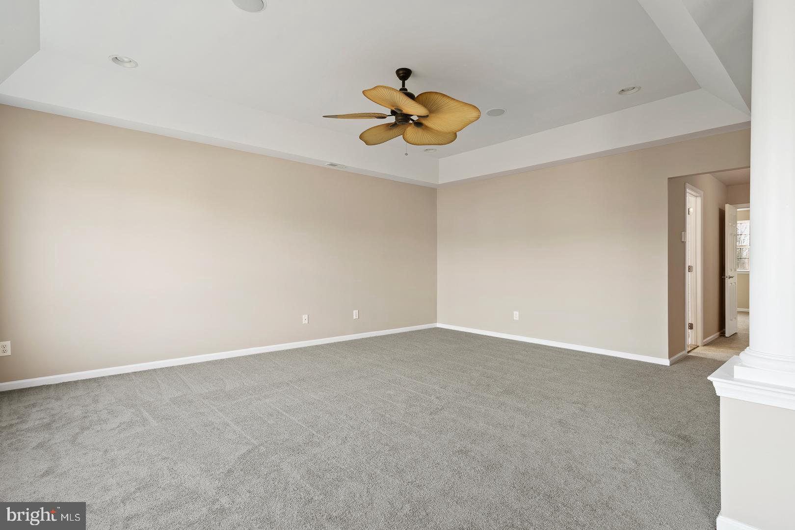 18 Jasmine Road Lumberton, NJ 08048 - Photo 14 of 32 Master Bedroom with Tray ceiling