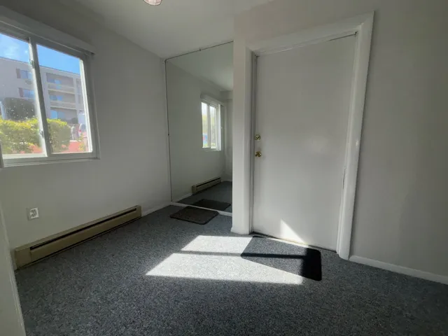 $2,000 | 107 Treetop Circle, Unit 725, Laconia, NH 03246