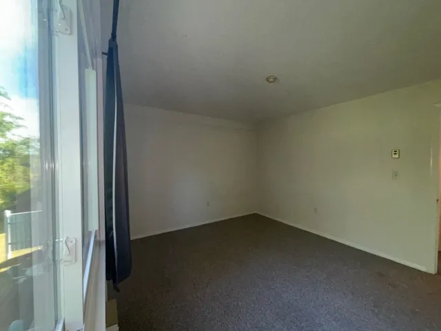 $2,000 | 107 Treetop Circle, Unit 725, Laconia, NH 03246