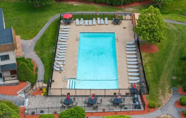 $2,000 | 107 Treetop Circle, Unit 725, Laconia, NH 03246