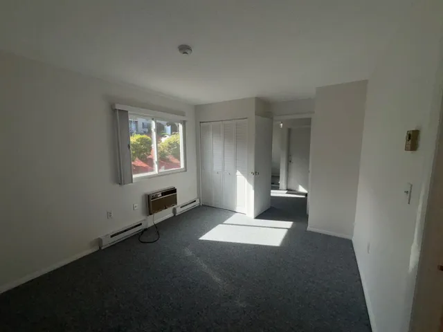 $2,000 | 107 Treetop Circle, Unit 725, Laconia, NH 03246