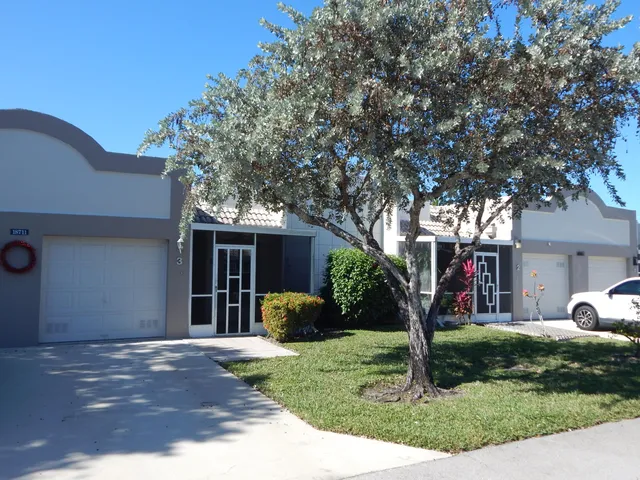 $2,100 | 18711 Garbo Terrace, Unit 3, Boca Raton, FL 33496